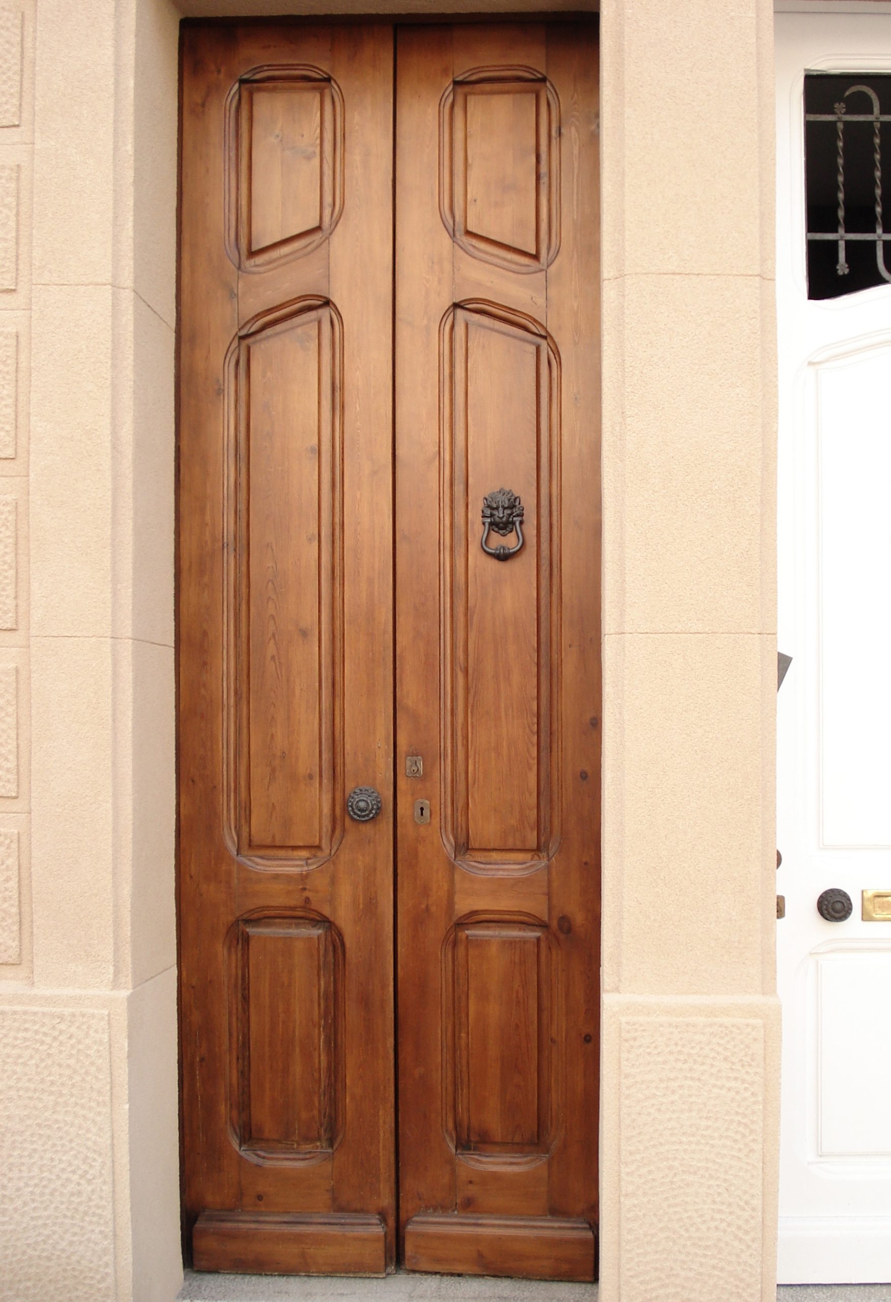 Porta_restaurada_1